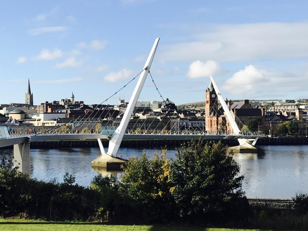2 Drummond B&B Derry Extérieur photo